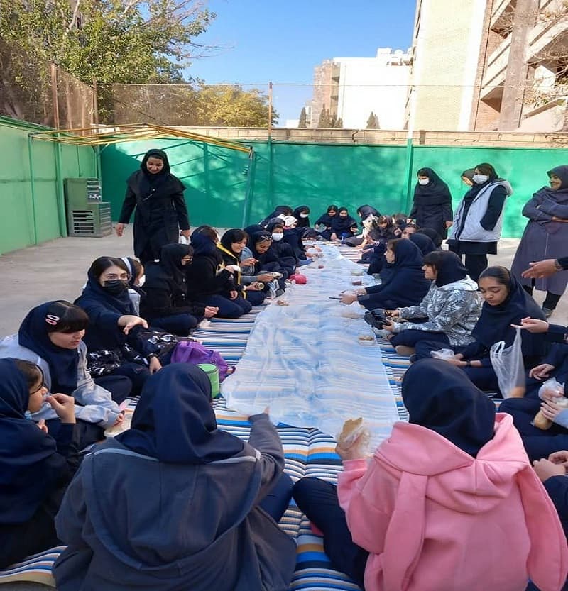 دبیرستان گلستان مهر متوسطه دوره اول